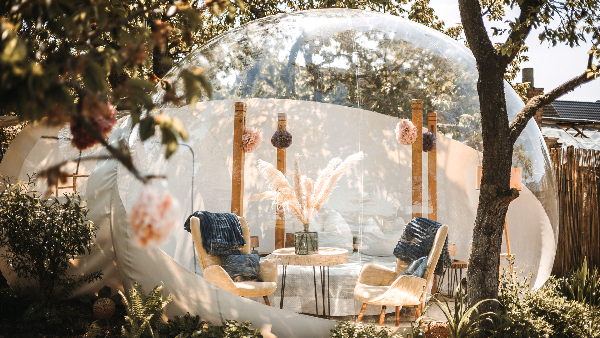 Romantische Übernachtung im Bubble Hotel Zehdenick für 2 (2 Nächte) in Zehdenick Unkategorisiert online kaufen Romantische Übernachtung im Bubble Hotel Zehdenick für 2 (2 Nächte) in Zehdenick Unkategorisiert online kaufen